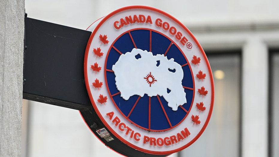 Canada Goose sign
