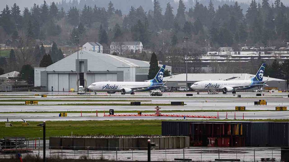 alaska airline planes at Portland International Airport