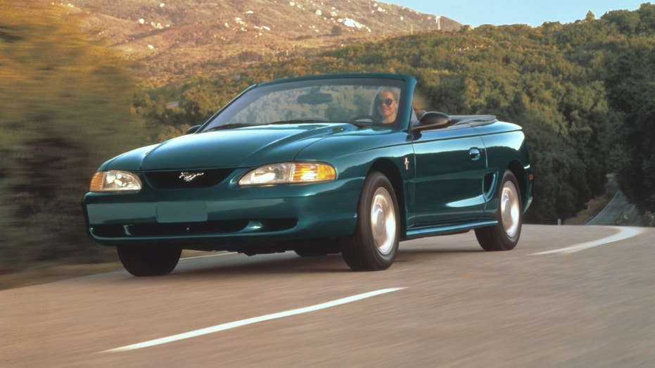 1995 Ford Mustang convertible
