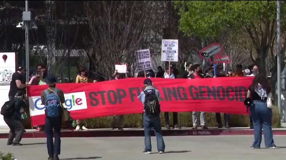 Protesters successful beforehand of Google office successful California