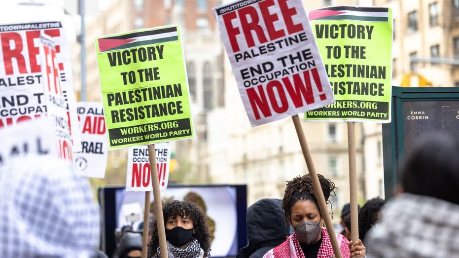 protesters outside columbia university