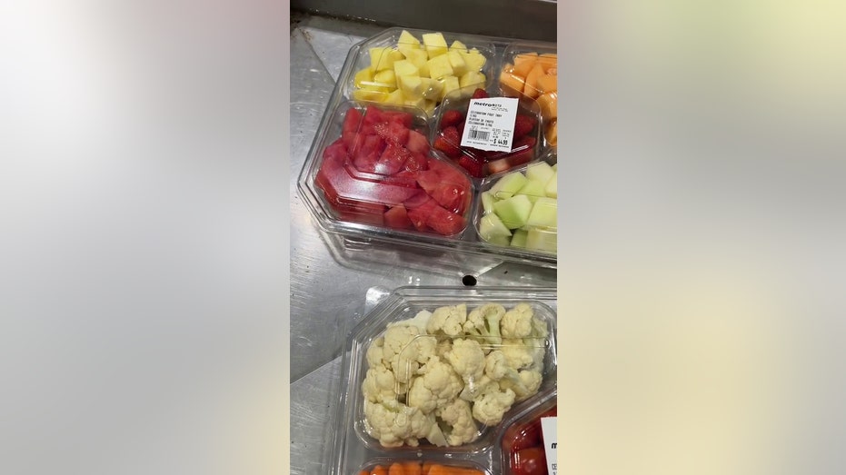 Fruit platter