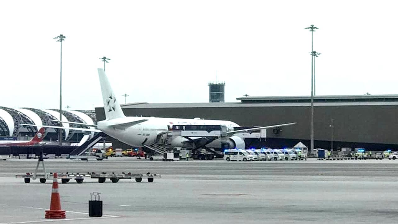 Singapore Airlines passenger dead after Boeing jet hits 'severe turbulence'
