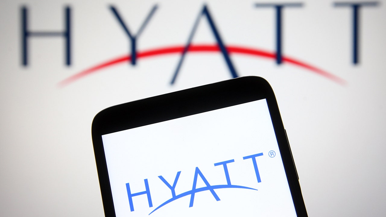 Hyatt to acquire Playa Hotels for .6B