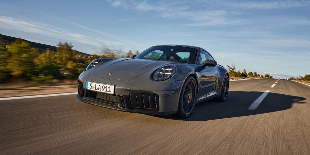 Porsche unveils new 911 hybrid | Fox Business