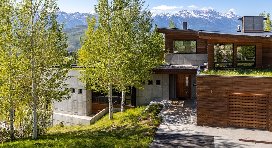 Pacaso lists Wyoming vacation home