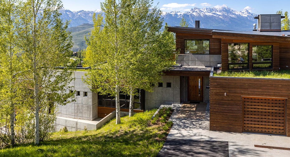 Pacaso lists Wyoming vacation home
