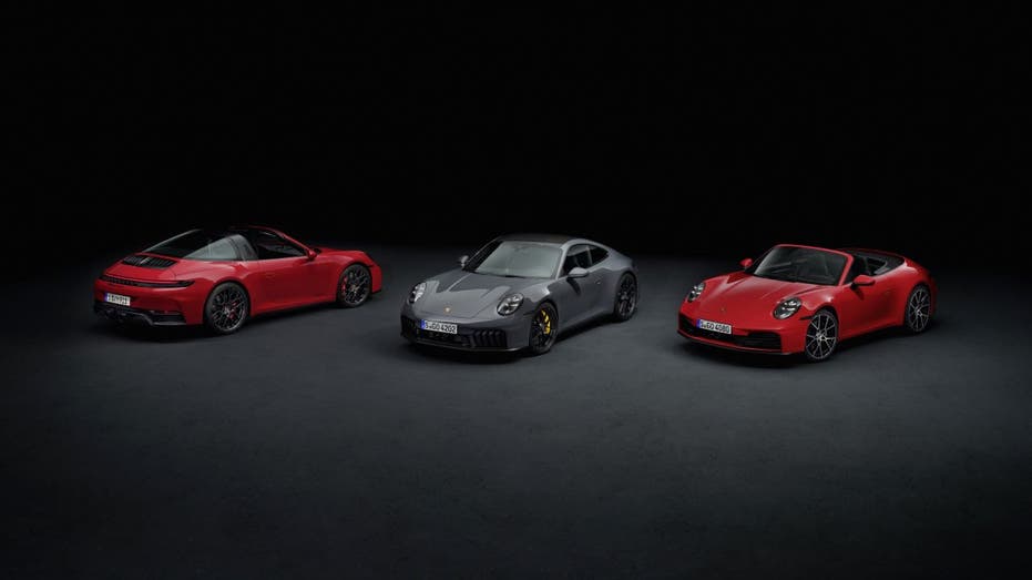 New Porsche 911 Hybrids