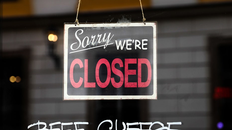 Sorry were closed restaurant sign