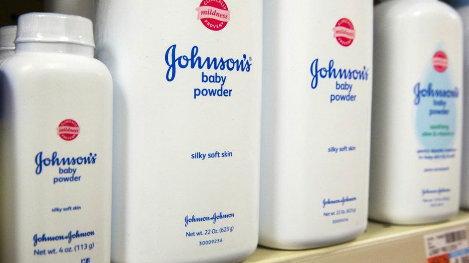 Johnson & Johnson baby powder