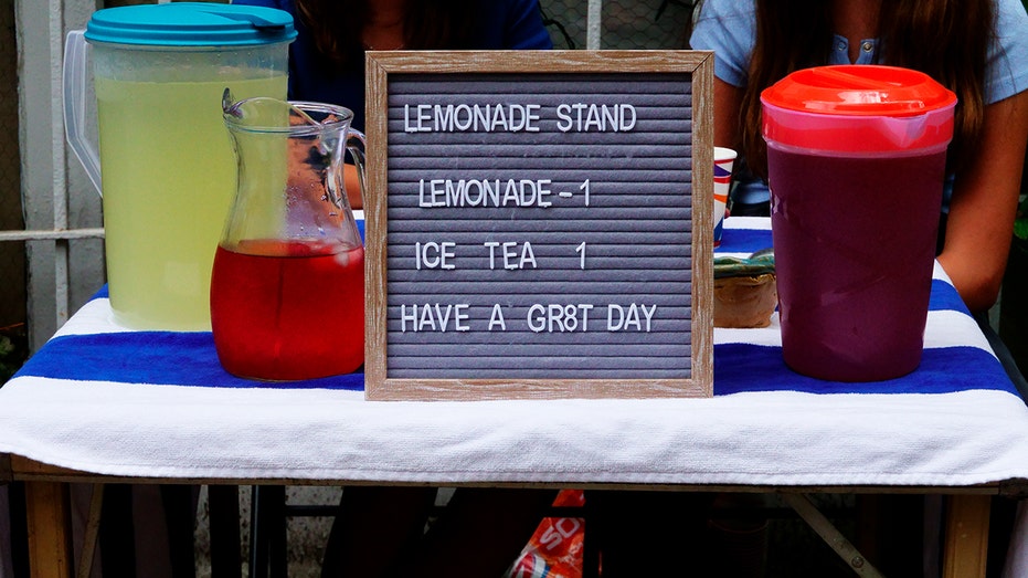 Lemonade stand
