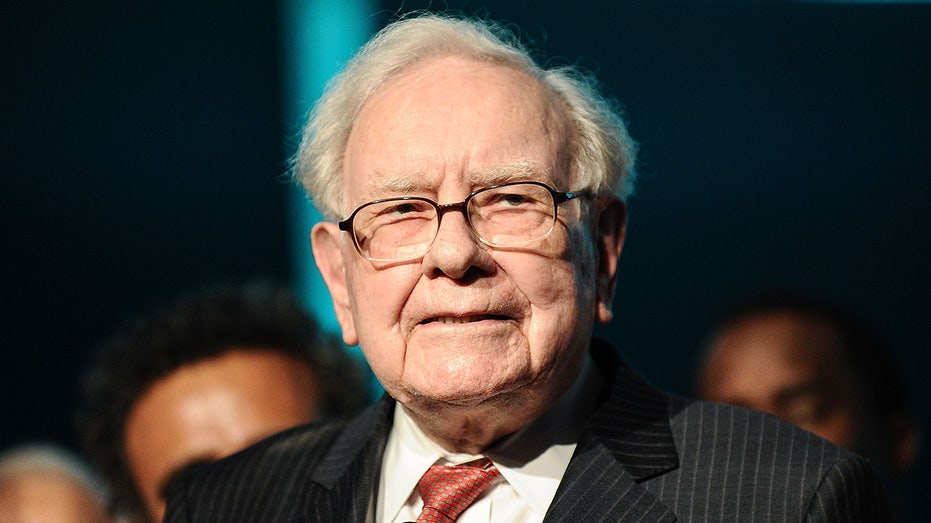 Warren Buffet speaking