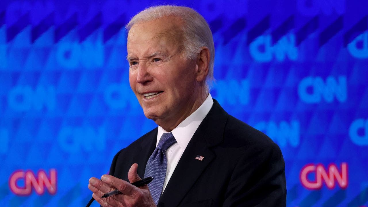 Federal appeals court blocks all of Biden’s student loan debt handout plan