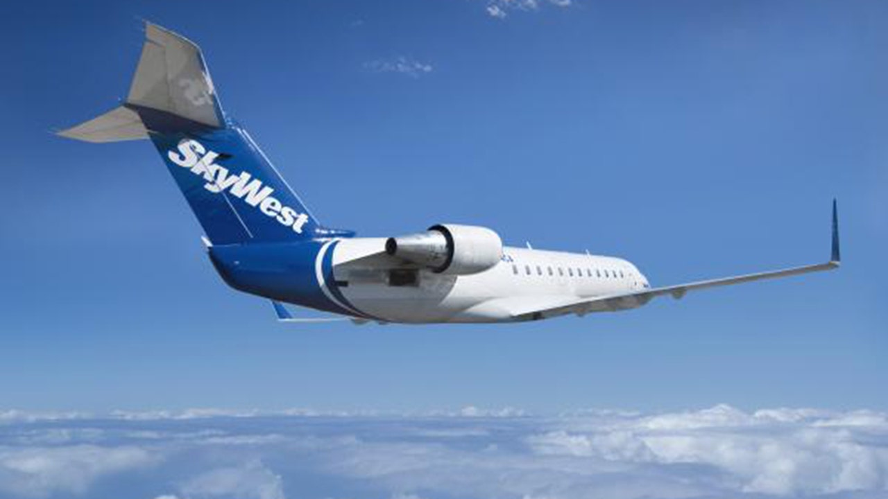 2 SkyWest passengers hospitalized after turbulence diverts Houston-bound flight to Austin