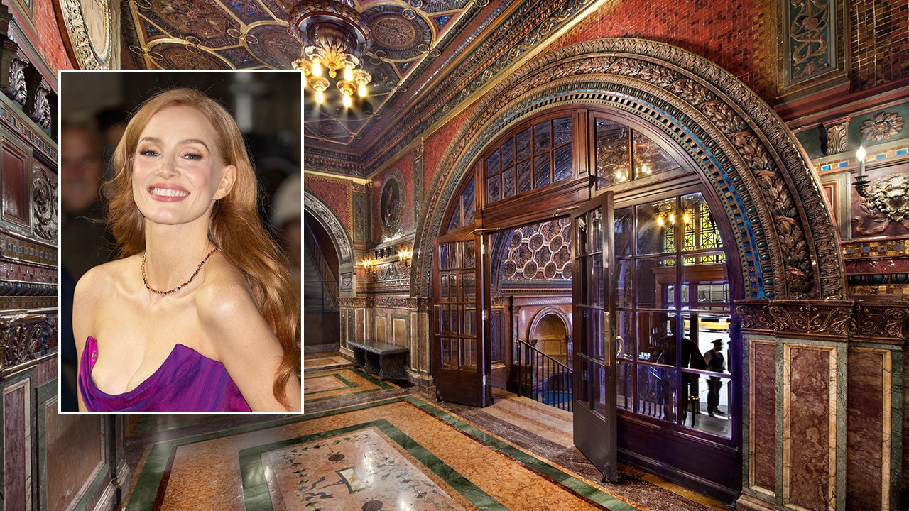 Jessica Chastain's NYC home in historic building hits market for $7.45 million