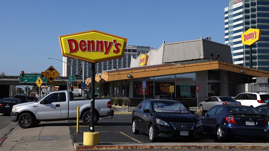 Denny's restaurant