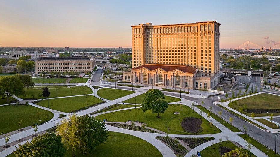 MICHIGAN CENTRAL STATION