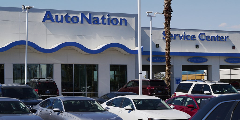 https://a57.foxnews.com/static.foxbusiness.com/foxbusiness.com/content/uploads/2024/07/1024/512/autonation-cars.jpg?ve=1&tl=1