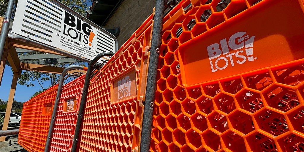 Big Lots could potentially close 315 stores