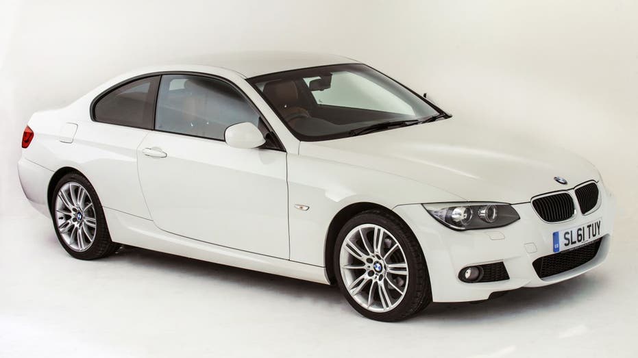 BMW Series 3 2011