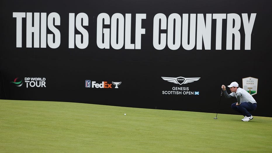 Robert MacIntyre looks to putt