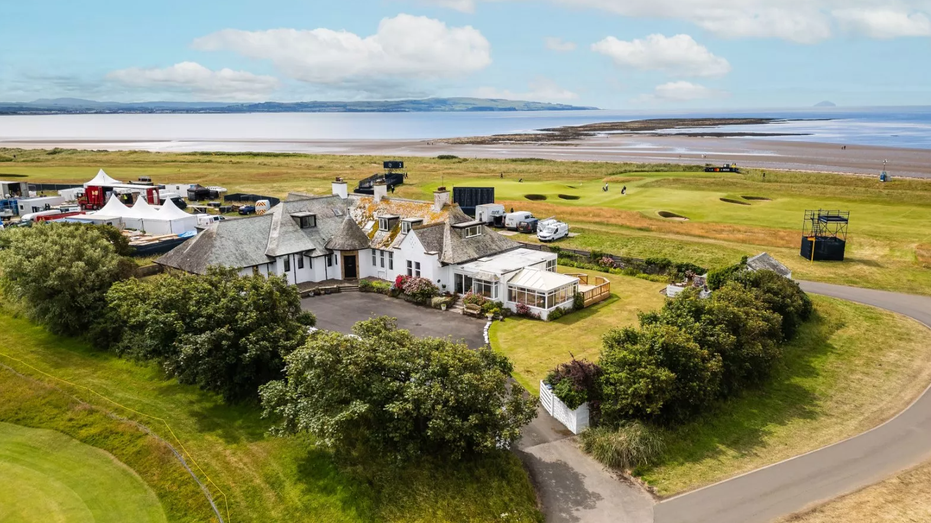 blackhouse cottage