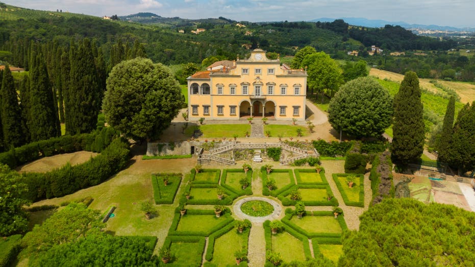 Italian Villa florence