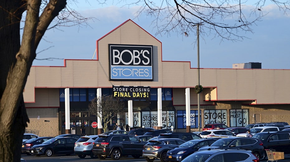 Bob's Stores in NY