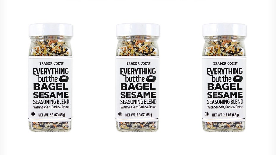 Trader Joe's Everything but the Bagel Seasoning product