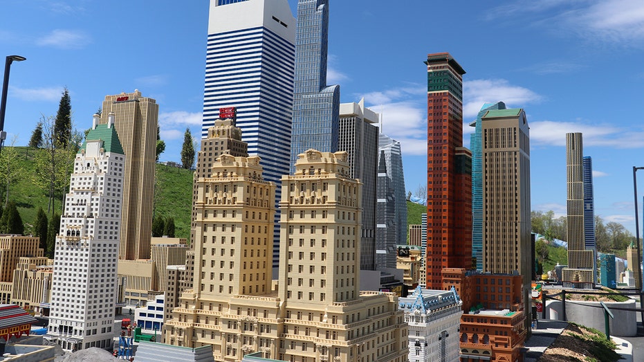 LEGOLAND New York looking 'Master Model Builder' to build LEGOs for a ...