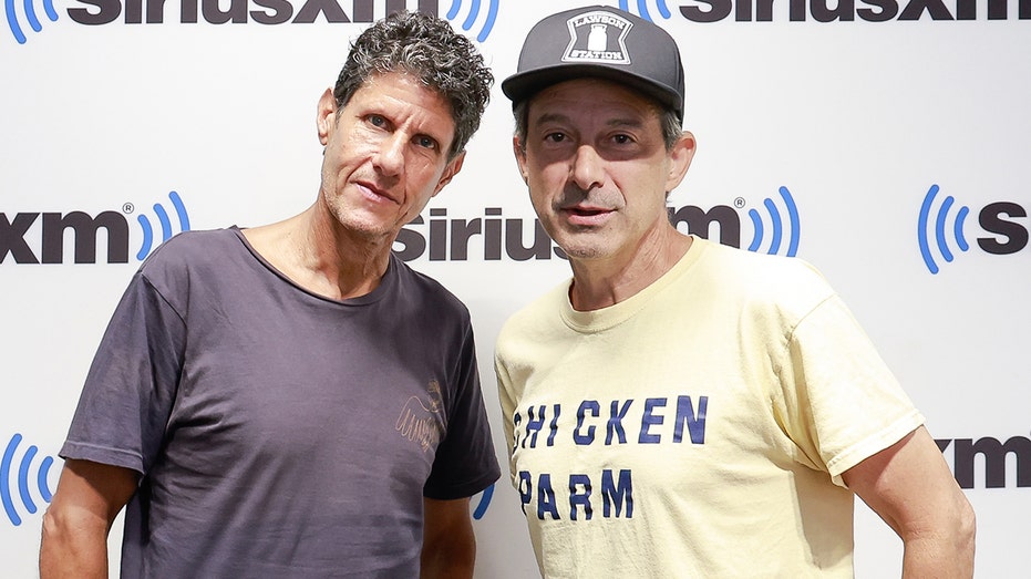 Mike D y Ad-Rock en la ciudad de Nueva York