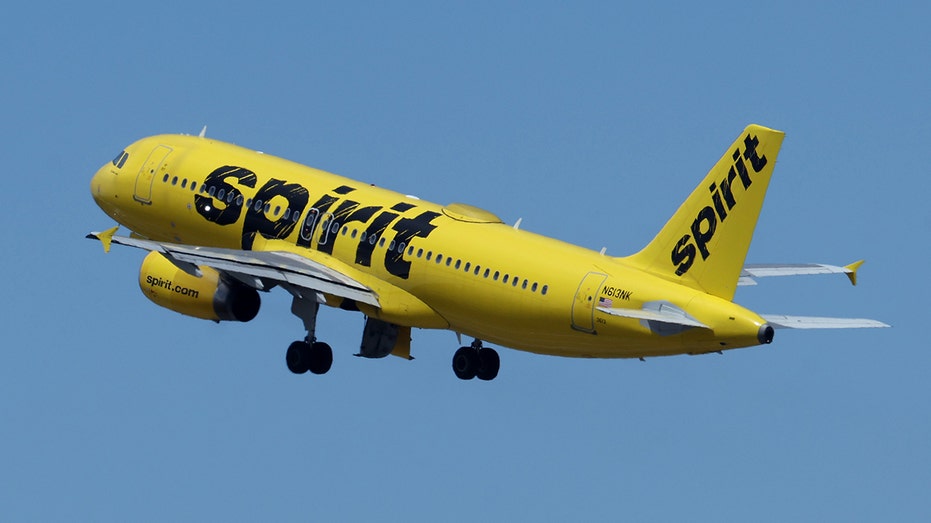 Spirit Airlines plane leaves Oakland, Calif.