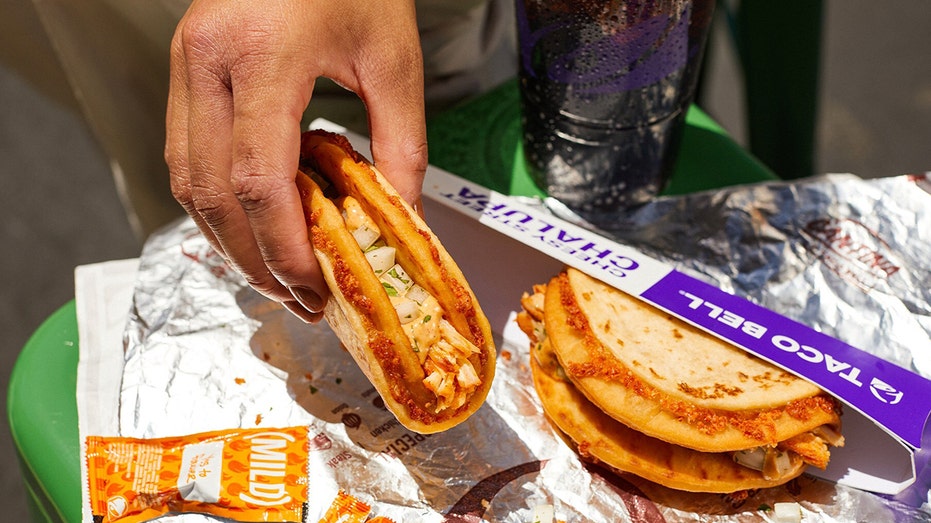 Taco Bell cheesy street chalupas