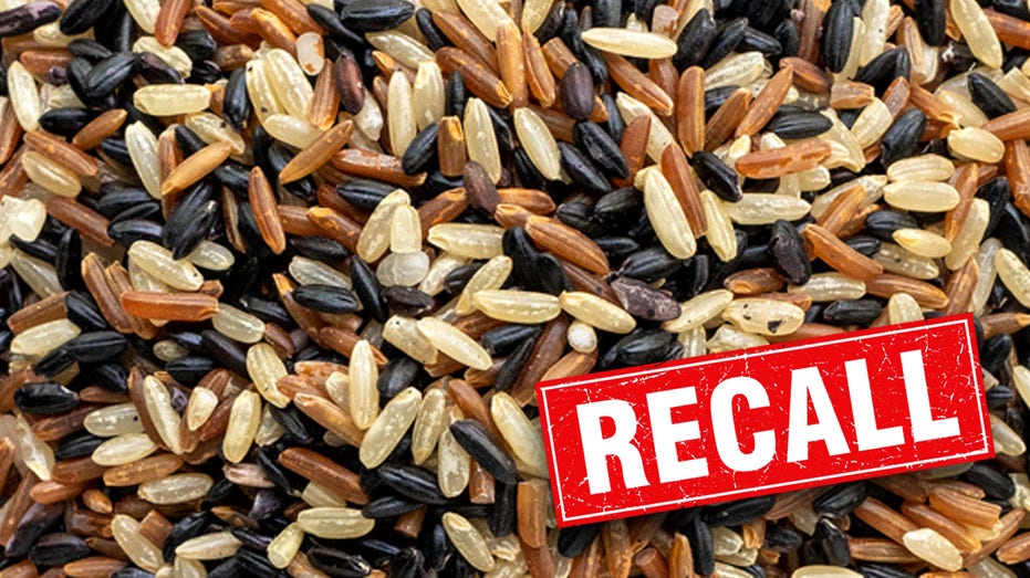 Wild rice with "RECALL" graphic on top.