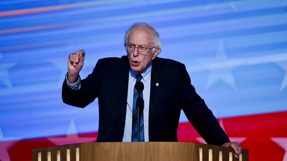 Bernie Sanders DNC Chicago