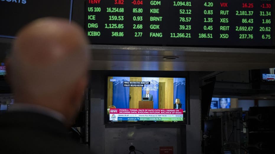 New York Stock Exchange floor Jerome Powell presser