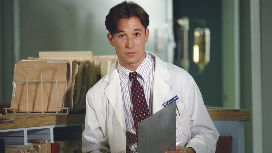 Noah Wyle playing John Carter on "ER."