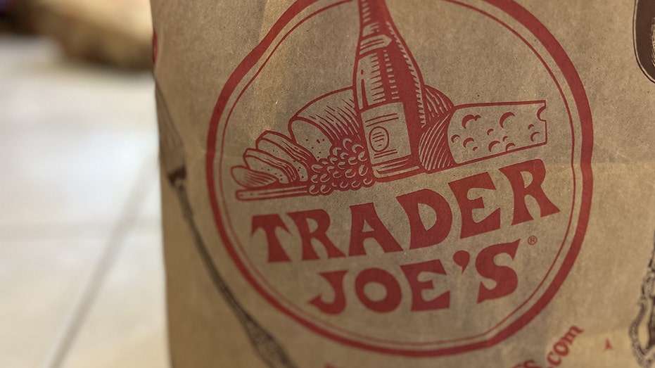 trader joes bag