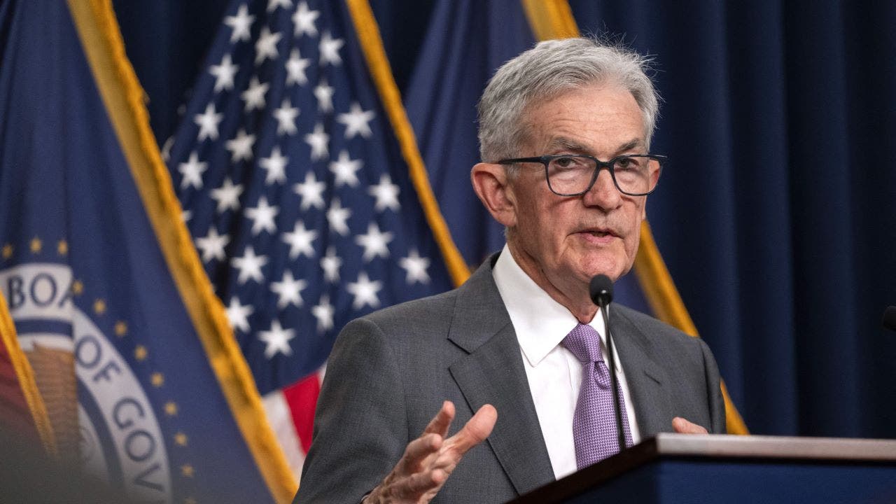 Trump calls for lower interest rates to go ‘hand-in-hand’ with tariffs: ‘Lets rock and roll, America’
