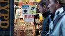 NEW YORK, NEW YORK - DECEMBER 02: A &apos;help wanted&apos; sign is displayed in a window of a store in Manhattan on December 02, 2022 in New York City. The Labor Department reported Friday that non-farm payrolls increased by 263,000 for the month of November keeping the unemployment rate at 3.7%. Despite the Fed&apos;s attempt to cool inflation and the economy by gradually increasing interest rates, the U.S. economy continues to surge ahead. 