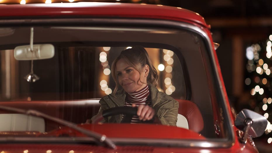 candace cameron bure in a christmas less traveled