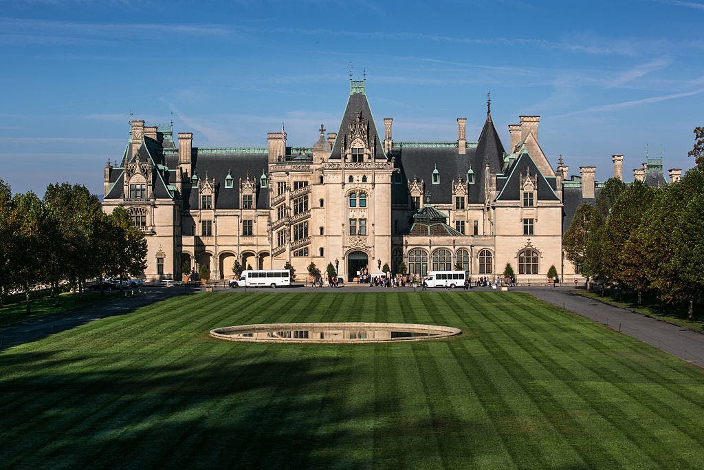 Biltmore Village near famous estate ravaged by Hurricane Helene: Before ...