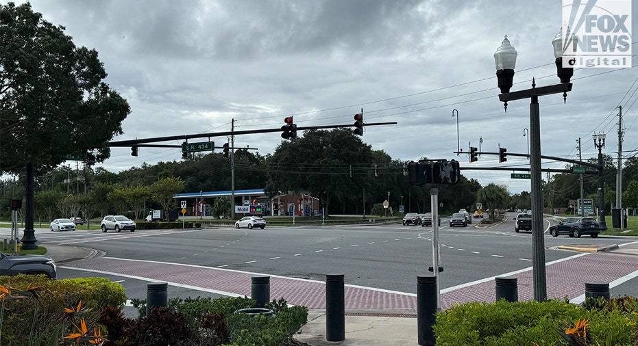 empty Mobil station