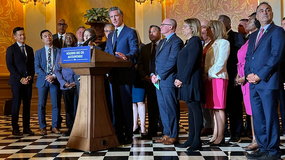 California Gov. Gavin Newsom and lawmakers