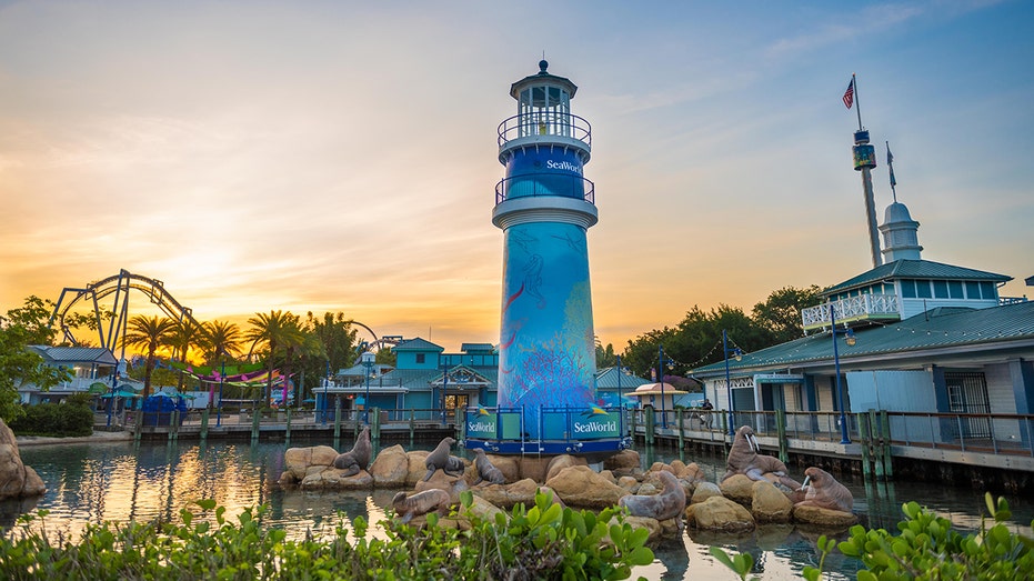 SeaWorld Orlando entrance