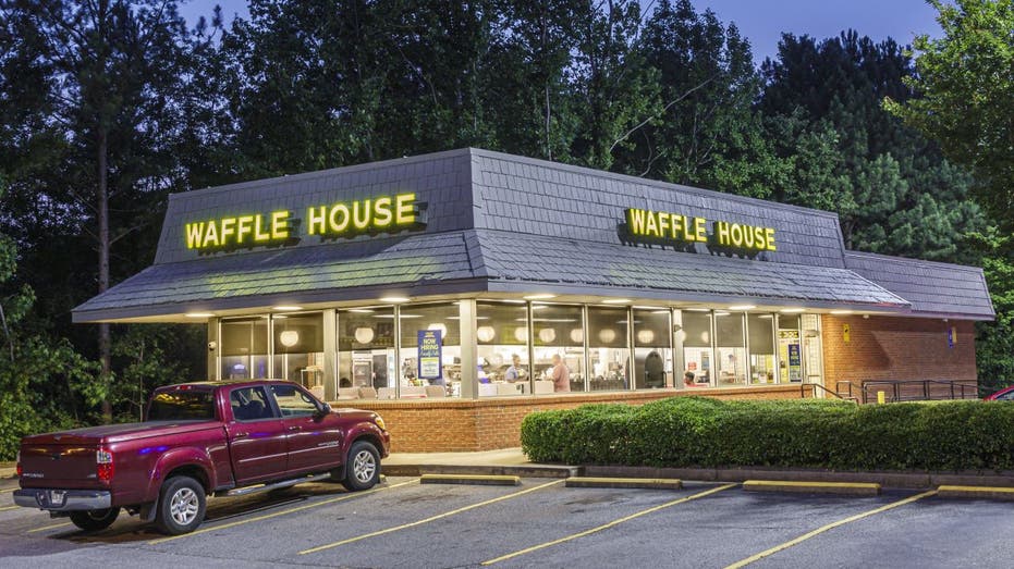 Waffle House Restaurant