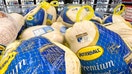 LOS ANGELES, CALIFORNIA - NOVEMBER 11: A shopper walks past turkeys displayed for sale in a grocery store ahead of the Thanksgiving holiday on November 11, 2021 in Los Angeles, California. U.S. consumer prices have increased solidly in the past few months on items such as food, rent, cars and other goods as inflation has risen to a level not seen in 30 years. The consumer-price index rose by 6.2 percent in October compared to one year ago. (Photo by Mario Tama/Getty Images)