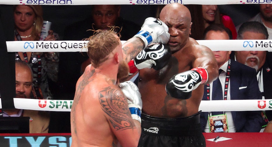Mike Tyson Jake Paul