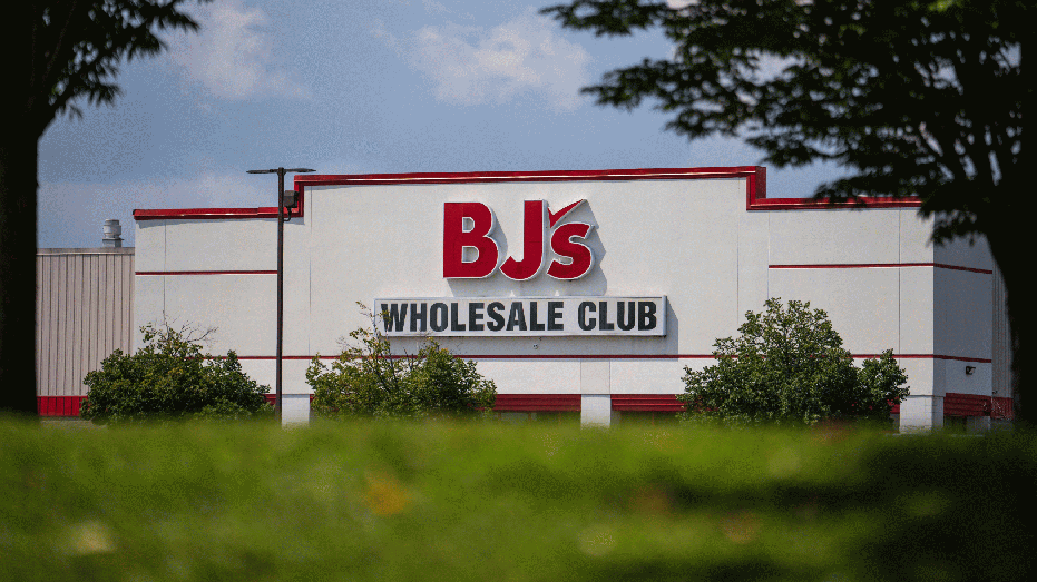 BJ's Wholesale Club location in West Hartford, Connecticut, US, Wednesday Aug. 14, 2024. BJ's Wholesale Club Holdings Inc. is scheduled to release earnings figures on August 22. Photographer: Joe Buglewicz/Bloomberg via Getty Images