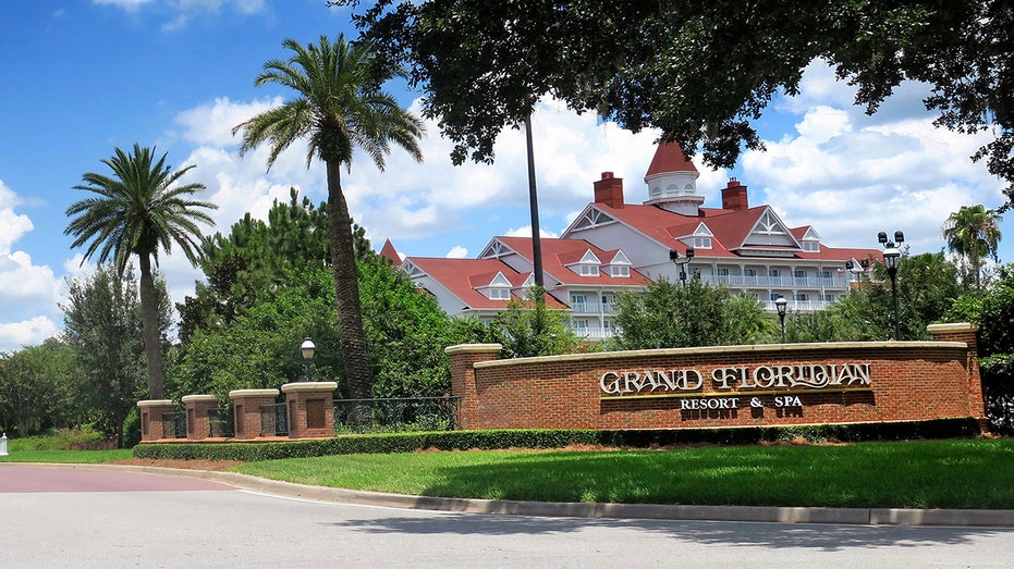 Entrance to Disney's Grand Floridian